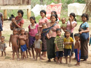 Lao mothers and children